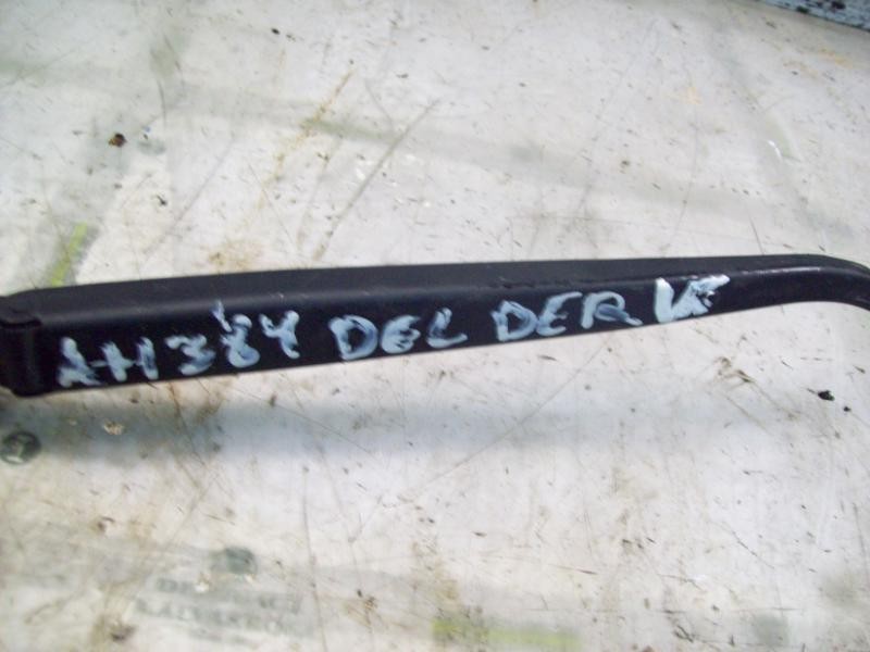 Recambio de brazo limpia delantero derecho para hyundai accent (lc) gls referencia OEM IAM 9832025060  