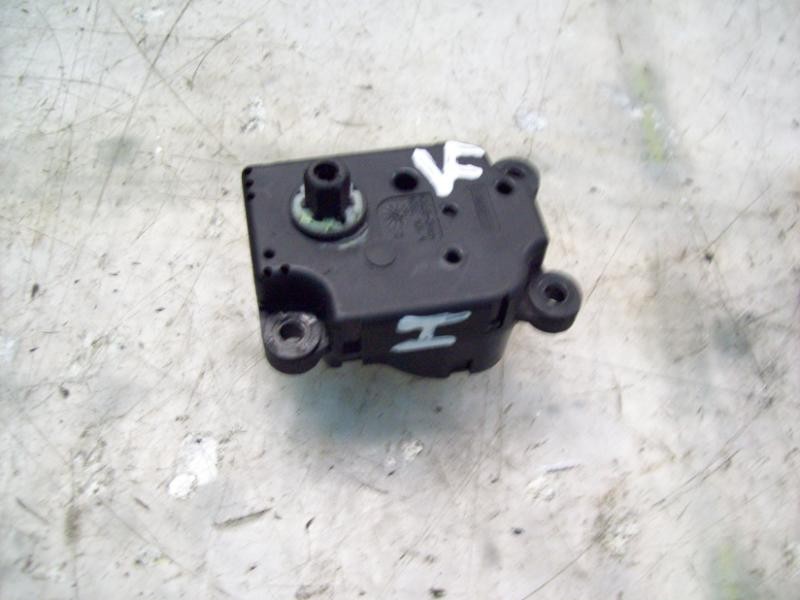 Recambio de motor apertura trampillas climatizador para peugeot 206 cc cc referencia OEM IAM   