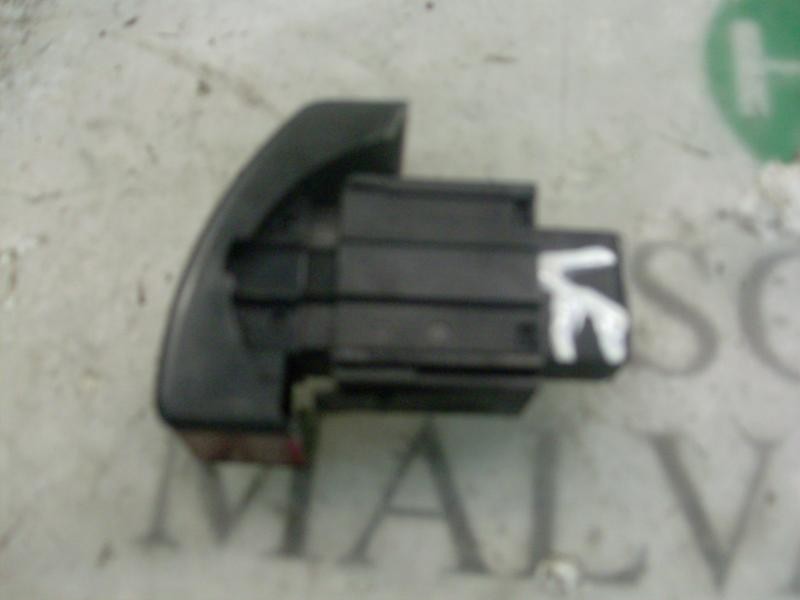 Recambio de warning para opel corsa c enjoy referencia OEM IAM   