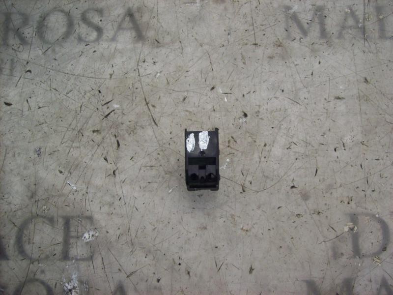 Recambio de mando elevalunas delantero derecho para skoda octavia berlina (1u2) 1.9 tdi glx referencia OEM IAM   