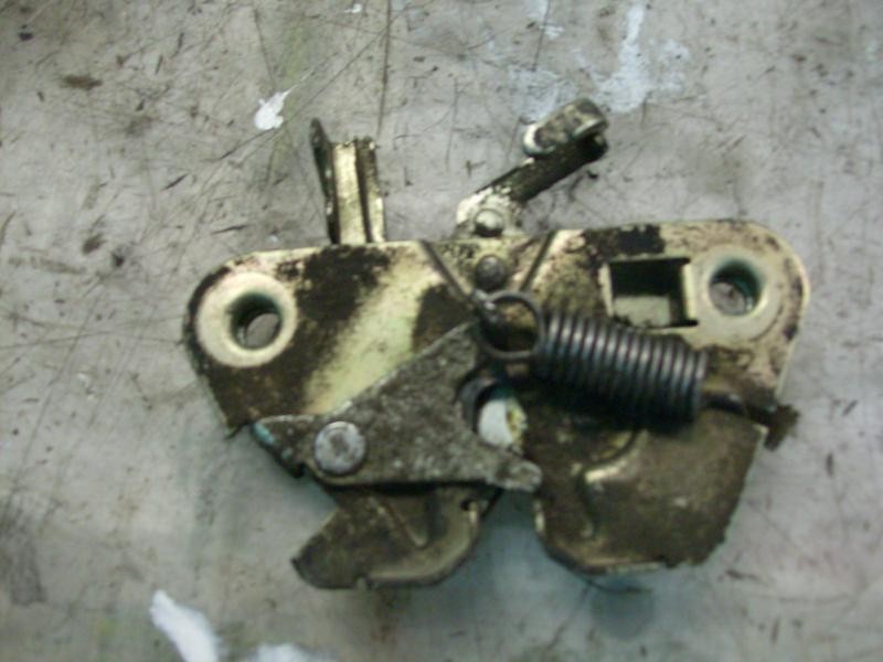 Recambio de cerradura capot para renault kangoo (f/kc0) referencia OEM IAM   