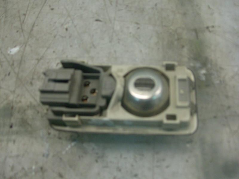 Recambio de piloto interior para citroën xsara berlina 2.0 hdi exclusive (80kw) referencia OEM IAM   