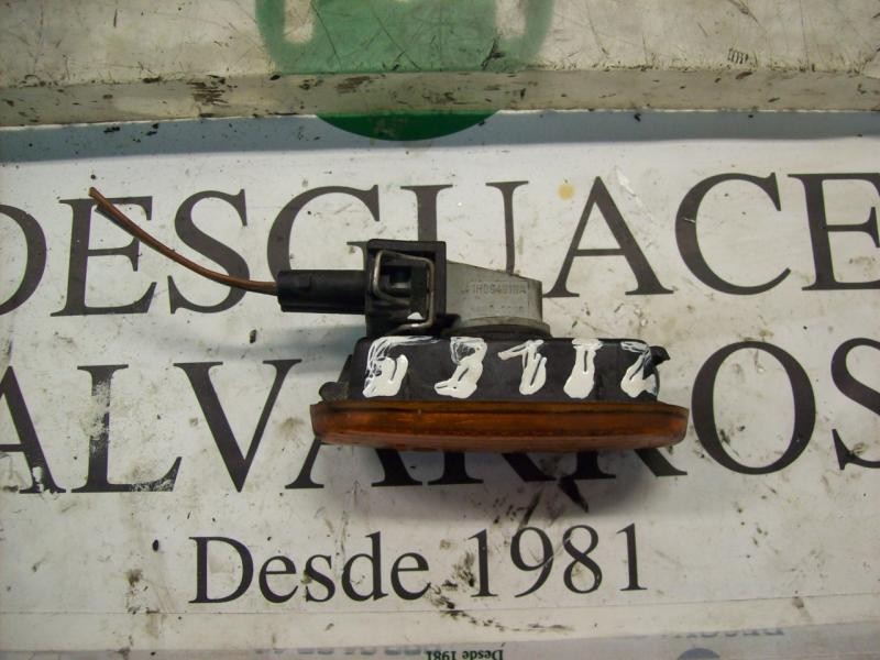 Recambio de piloto lateral izquierdo para seat ibiza (6k) 1.4 referencia OEM IAM   