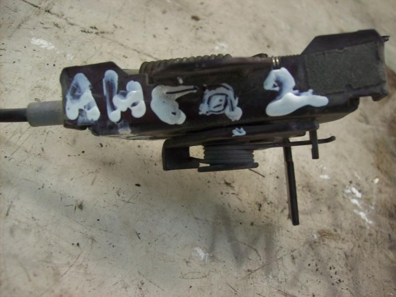 Recambio de cerradura capot para hyundai accent (lc) 1.3 12v cat referencia OEM IAM   