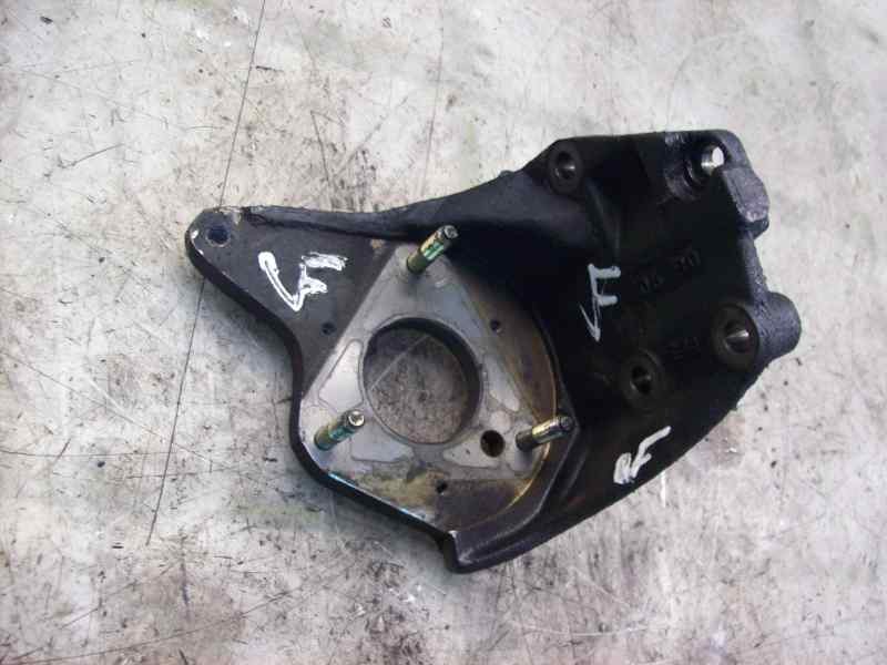 Recambio de soporte bomba inyeccion para nissan trade 100 referencia OEM IAM   