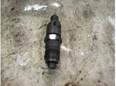 Recambio de inyector para nissan trade 100 referencia OEM IAM   