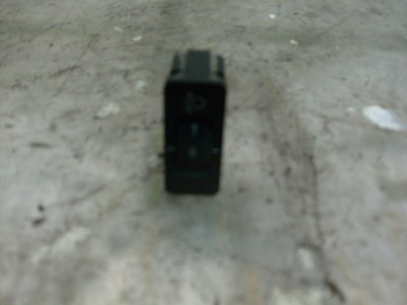 Recambio de modulo electronico para bmw serie 5 berlina (e39) 523i referencia OEM IAM 61318360460 21323000 21323000