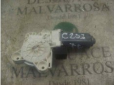 Recambio de motor elevalunas trasero derecho para mercedes-benz clase c (w203) familiar 1.8 cat referencia OEM IAM    2