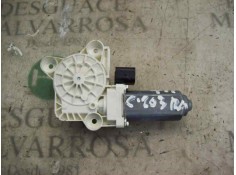 Recambio de motor elevalunas trasero izquierdo para mercedes-benz clase c (w203) familiar 1.8 cat referencia OEM IAM   