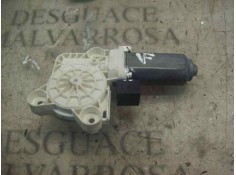 Recambio de motor elevalunas trasero derecho para mercedes-benz clase c (w203) familiar 1.8 cat referencia OEM IAM   