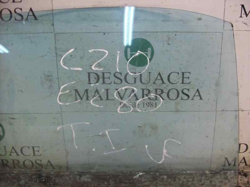 Recambio de cristal puerta trasero izquierdo para mercedes-benz clase e (w210) berlina referencia OEM IAM   