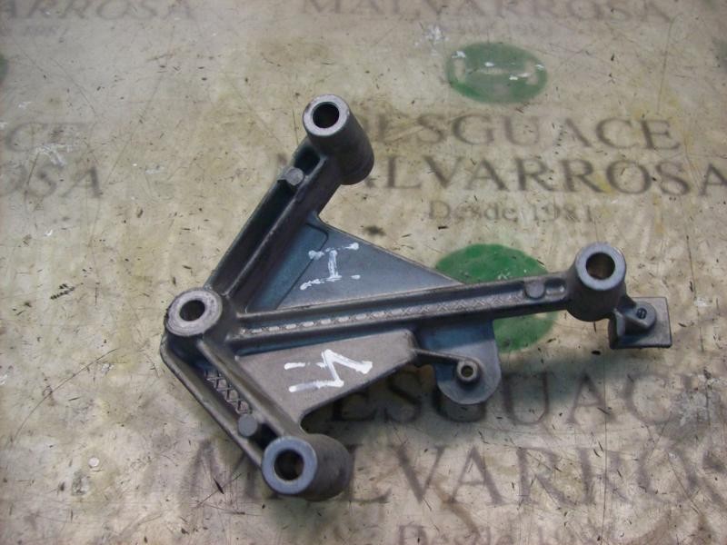 Recambio de soporte cambio para renault clio ii fase i (b/cbo) 1.2 referencia OEM IAM   