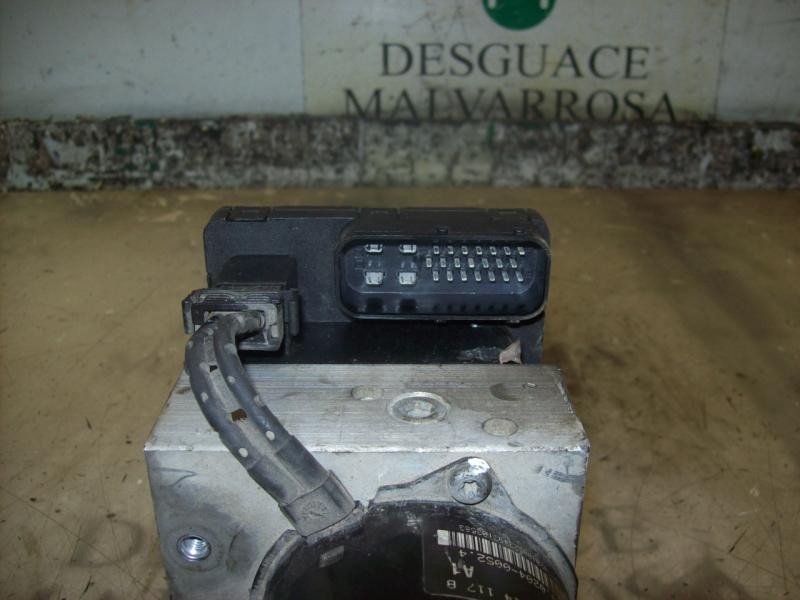 Recambio de abs para volkswagen golf iv berlina (1j1) 1.6 referencia OEM IAM   