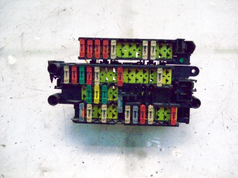 Recambio de caja reles / fusibles para peugeot 206 cc cc referencia OEM IAM   
