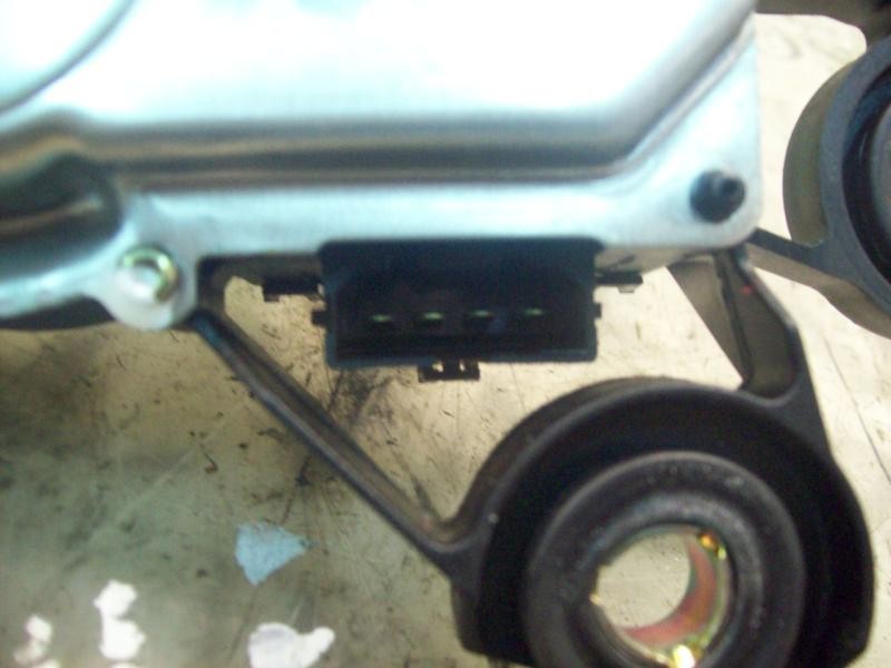 Recambio de motor limpia trasero para seat leon (1p1) sport referencia OEM IAM   