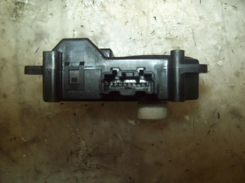 Recambio de motor electrico para mazda 3 berlina (bk) 1.6 crdt active referencia OEM IAM   