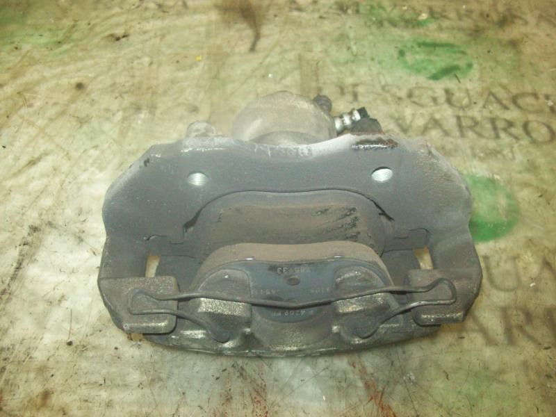 Recambio de pinza freno delantera derecha para mazda 3 berlina (bk) 1.6 crdt active referencia OEM IAM   