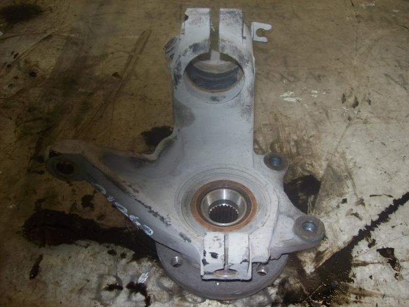 Recambio de mangueta delantera izquierda para citroën xsara coupe 1.9 turbodiesel referencia OEM IAM   