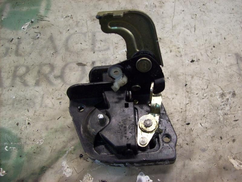 Recambio de cerradura puerta lateral derecha para kia pregio ii (tb) (2004 =>) basis referencia OEM IAM   