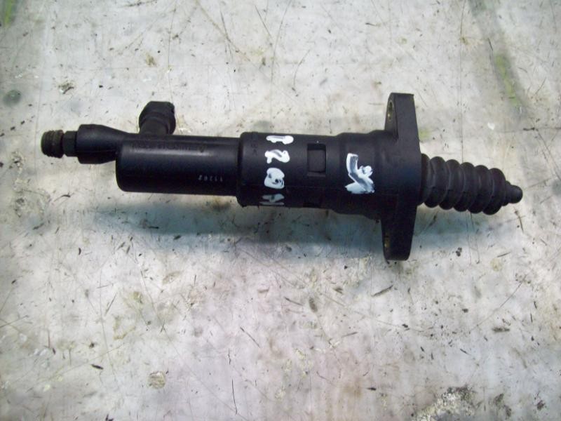 Recambio de bomba embrague para mitsubishi colt berlina 3 (cz) 1.1 invite referencia OEM IAM   