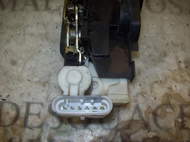 Recambio de cerradura puerta delantera izquierda para fiat punto berlina (188) 1.2 16v cat referencia OEM IAM   