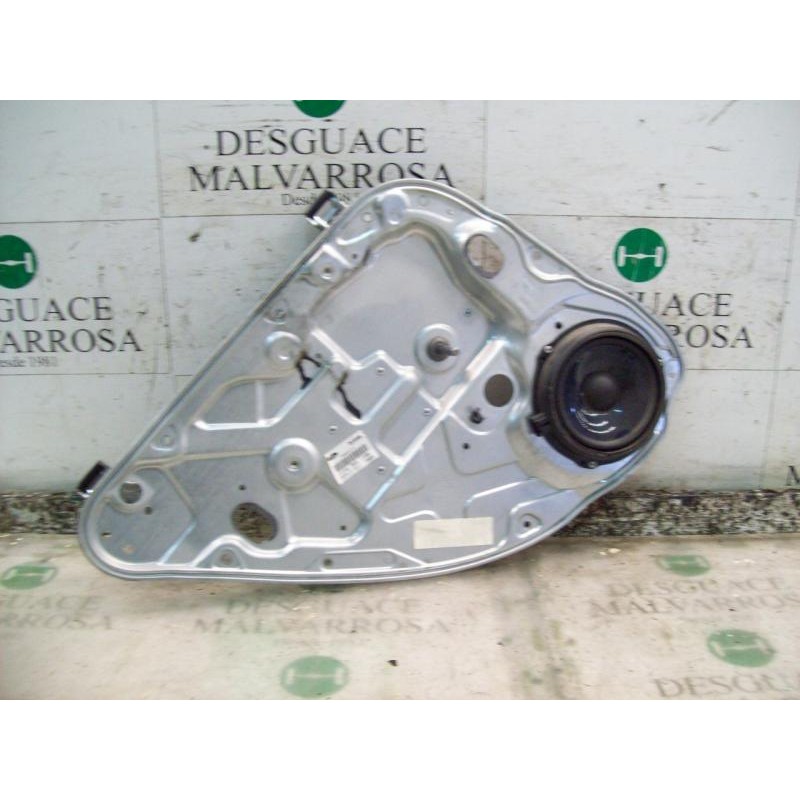 Recambio de elevalunas trasero izquierdo para ford focus berlina (cap) 1.8 tdci turbodiesel cat referencia OEM IAM   