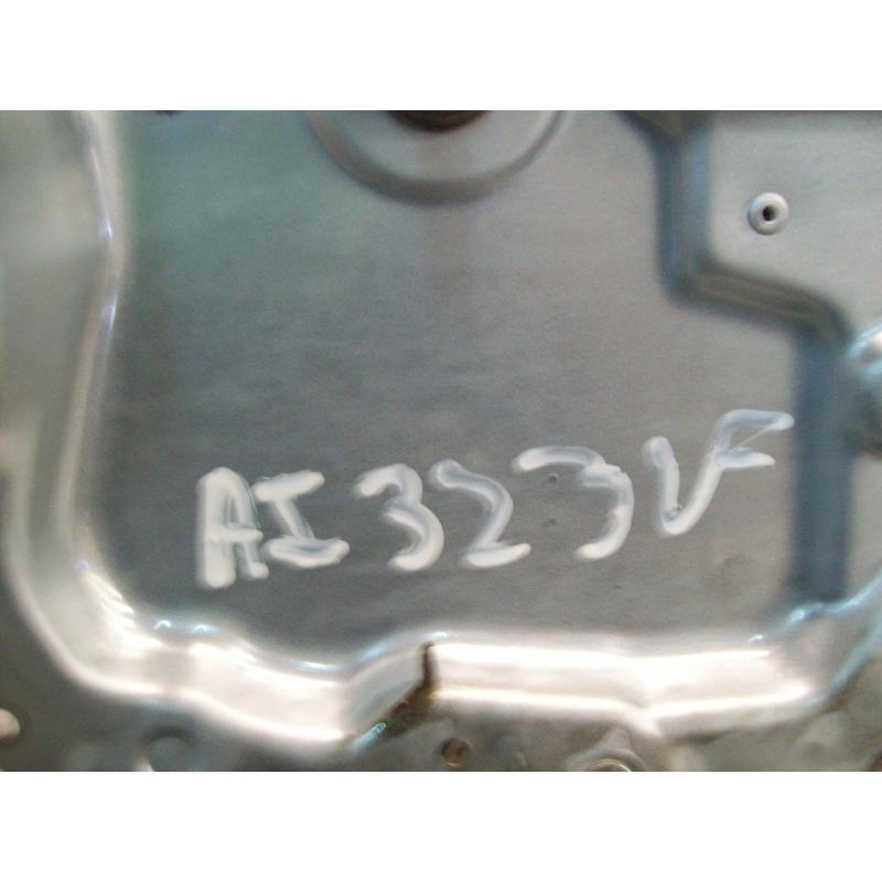 Recambio de elevalunas trasero izquierdo para ford focus berlina (cap) 1.8 tdci turbodiesel cat referencia OEM IAM   