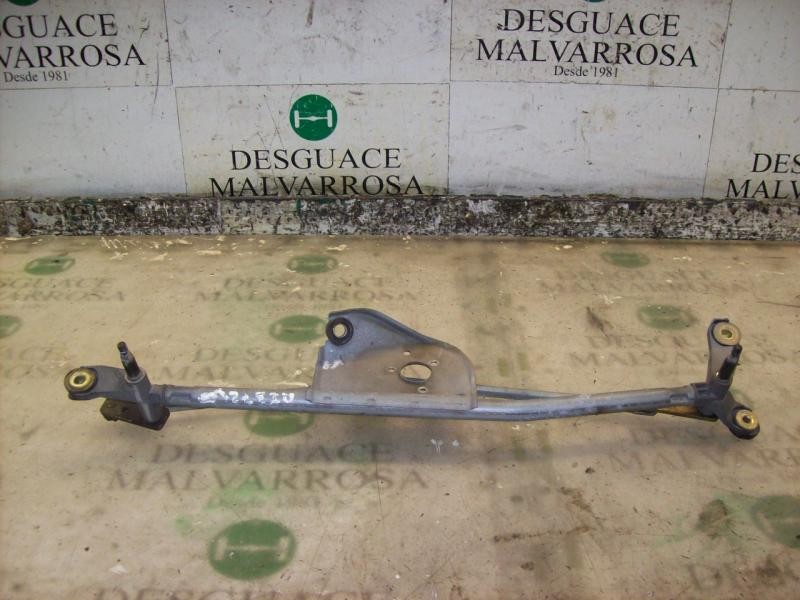 Recambio de articulacion limpia delantero para toyota avensis monovolumen (t22) 2.0 sol referencia OEM IAM 8515005041  