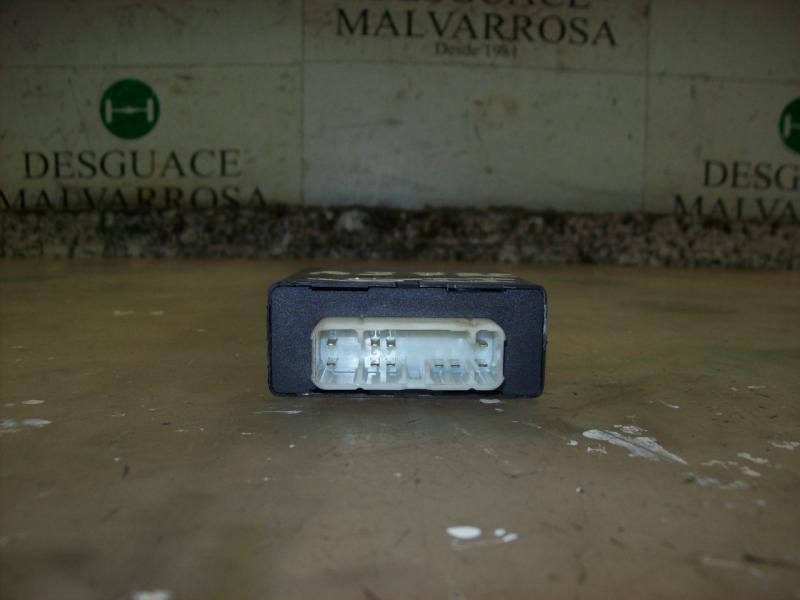 Recambio de modulo electronico para toyota avensis monovolumen (t22) 2.0 sol referencia OEM IAM 8974105030 8974105030 