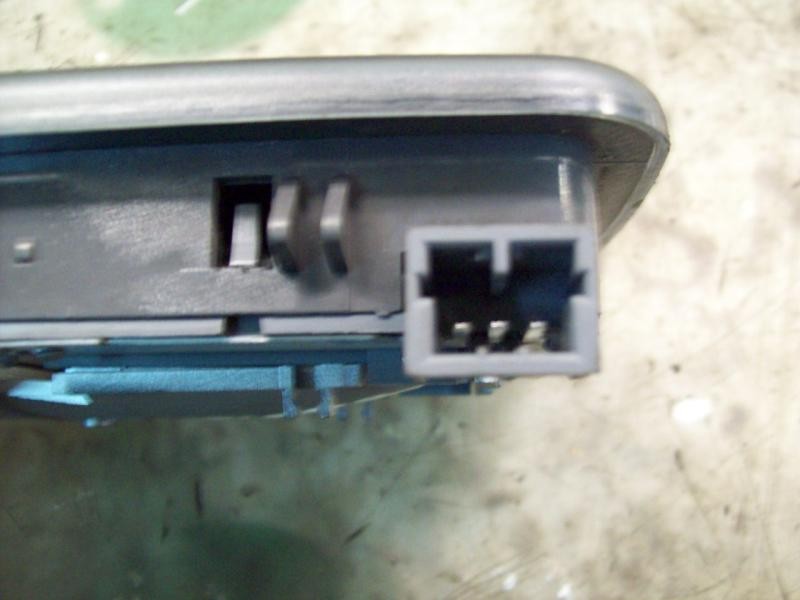 Recambio de piloto interior para alfa romeo 147 (190) 2.0 t.spark distinctive referencia OEM IAM   