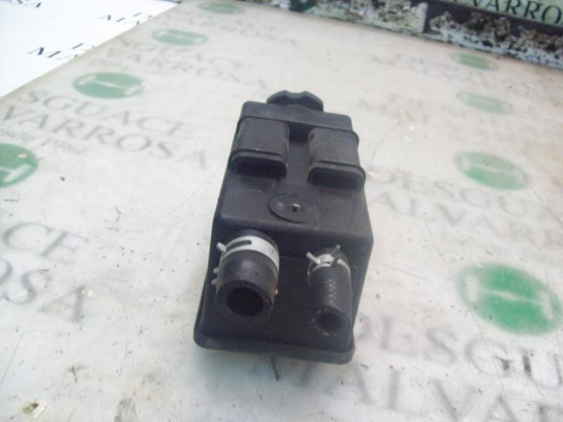 Recambio de deposito servo para chevrolet camaro coupe piel referencia OEM IAM   