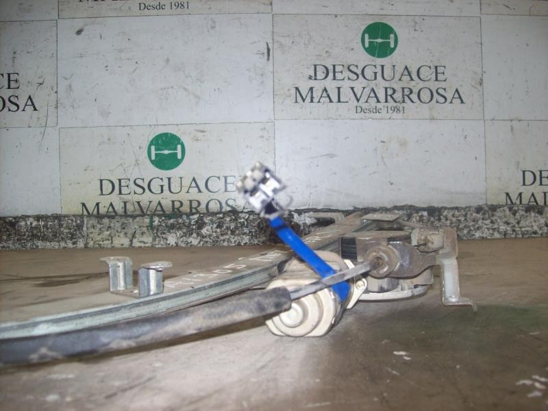 Recambio de elevalunas delantero derecho para nissan pick-up (d22) td doble cabina 4x4 referencia OEM IAM   