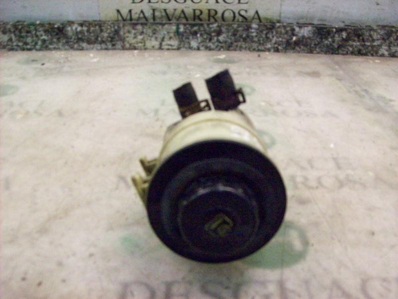 Recambio de deposito servo para renault laguna ii grandtour (kg0) dynamique referencia OEM IAM   