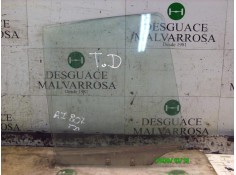 Recambio de cristal puerta trasero derecho para kia sportage td (5-ptas.) referencia OEM IAM   