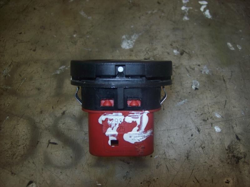 Recambio de mando elevalunas trasero izquierdo para ford fiesta (cbk) ghia referencia OEM IAM   