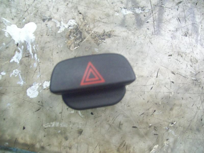 Recambio de warning para ford focus berlina (cap) 1.8 tdci turbodiesel cat referencia OEM IAM   