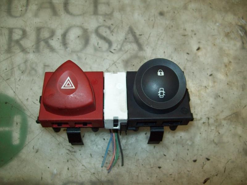 Recambio de warning para renault megane ii berlina 3p confort authentique referencia OEM IAM   