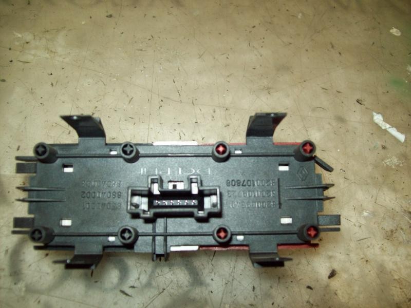 Recambio de warning para renault megane ii berlina 3p confort authentique referencia OEM IAM   