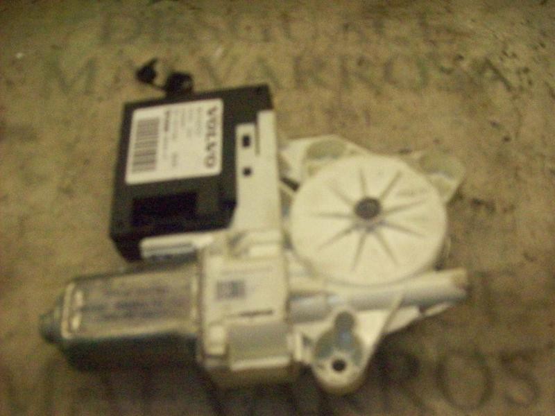 Recambio de motor elevalunas trasero derecho para volvo v50 familiar 1.6 d momentum referencia OEM IAM   