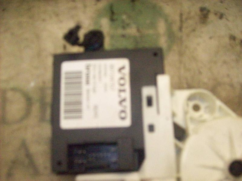 Recambio de motor elevalunas trasero derecho para volvo v50 familiar 1.6 d momentum referencia OEM IAM   
