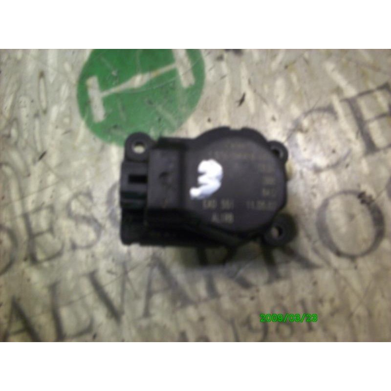 Recambio de motor apertura trampillas climatizador para ford focus berlina (cak) st 170 referencia OEM IAM   