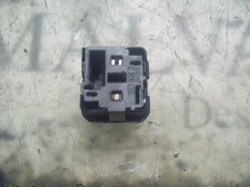 Recambio de modulo electronico para bmw serie 5 berlina (e39) 523i referencia OEM IAM 61318360828  