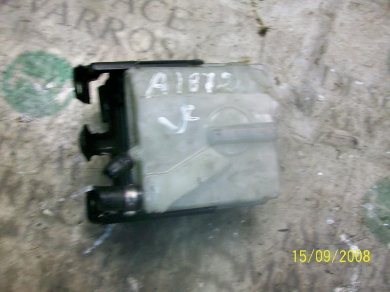 Recambio de deposito servo para citroën xsara picasso 2.0 hdi exclusive referencia OEM IAM   