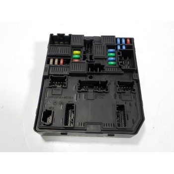 CAJA RELES / FUSIBLES 284B63349R 284B63349R 2858227130