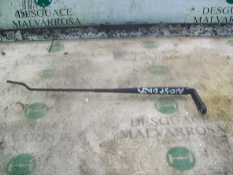 Recambio de brazo limpia delantero derecho para audi a3 (8l) 1.8 t ambiente referencia OEM IAM 8L1955408A  