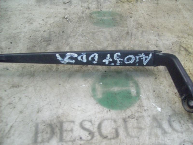 Recambio de brazo limpia delantero derecho para audi a3 (8l) 1.8 t ambiente referencia OEM IAM 8L1955408A  