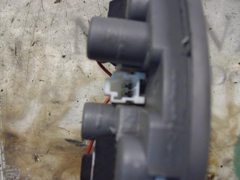 Recambio de piloto interior para chevrolet lacetti cdx referencia OEM IAM   