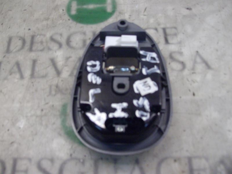 Recambio de piloto interior para chevrolet lacetti cdx referencia OEM IAM   