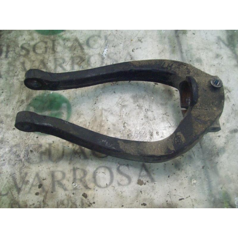 Recambio de soporte brazo suspension delantero izquierdo para hyundai sonata (y4) 2.5i v6 gls referencia OEM IAM   