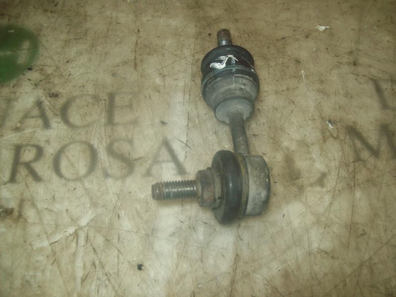 Recambio de tirante trasero derecho para smart coupe pulse referencia OEM IAM Q0005102V004000000  